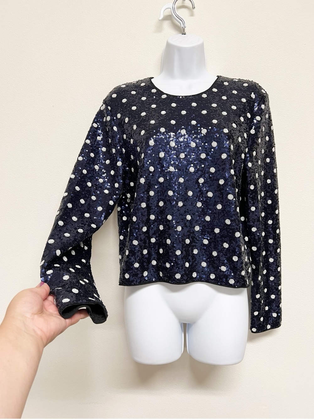 Baum Und Pferdgarten Womens Navy Sequin Polka Dot Long Sleeve Jiza Top Size S - Picture 6 of 11
